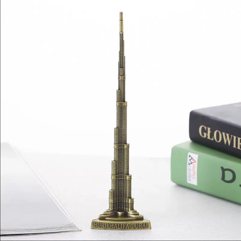 Ozdoby Burj Khalifa w Dubaju,  – Home Office Dubai recenzja i cena