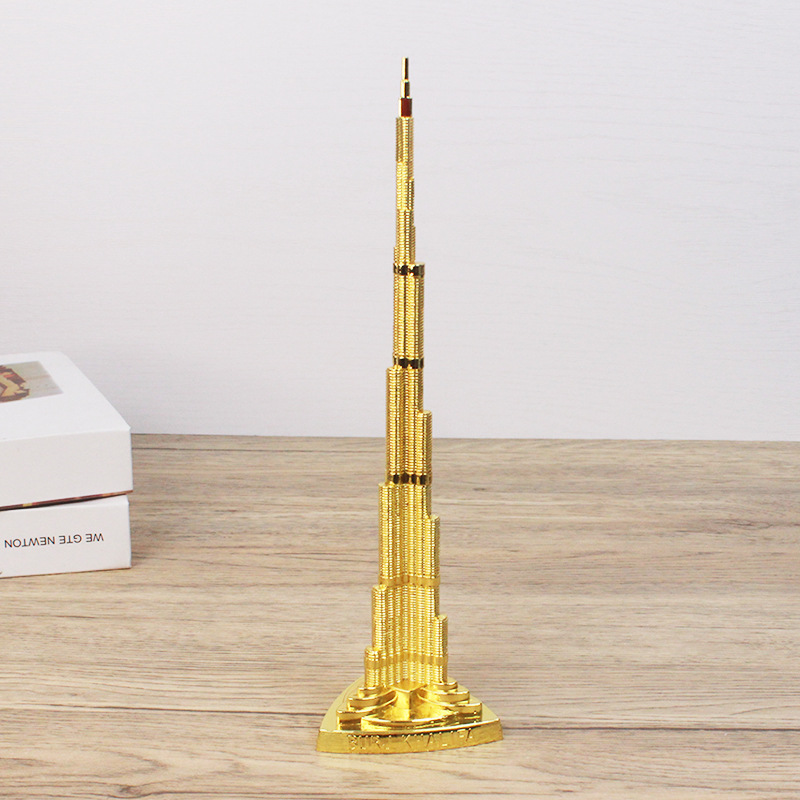 Ozdoby Dubaj Burj Khalifa, mod – Home Office Dubai recenzja i cena